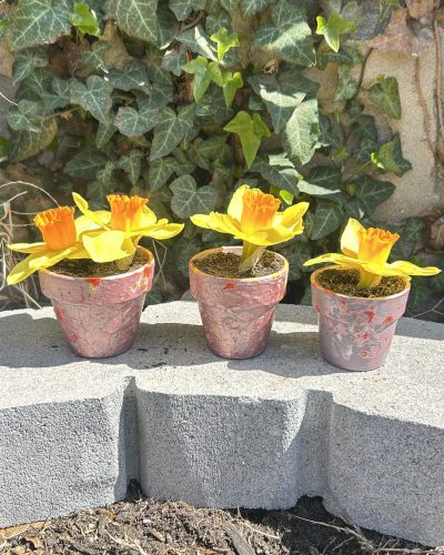 Hand painted purple and pink mini flower pot set of 3 in garden