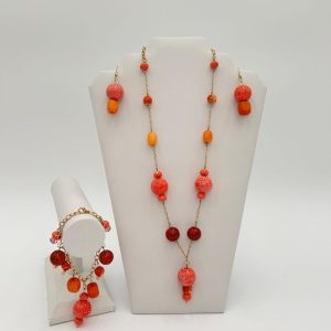 Beautiful orange beaded necklace set with matching earrings and bracelet